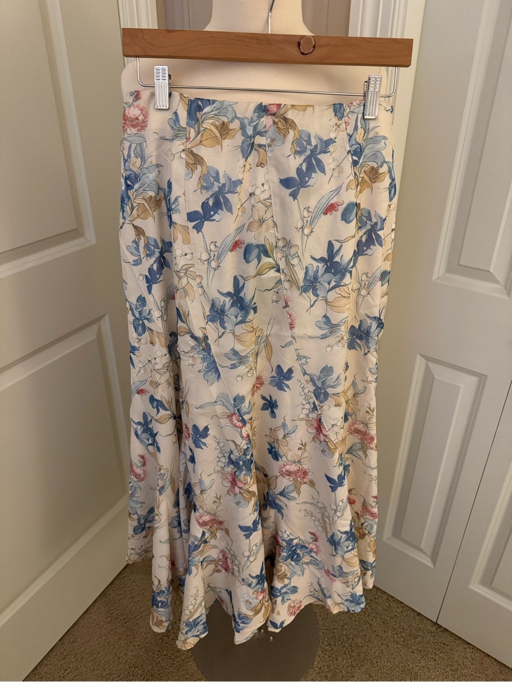 TUCKERNUCK Cosmos Floral Mallory Skirt
